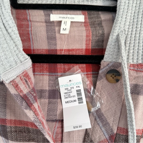 NWT Maurices Red and Brown Button Down Flannel Grey Hoodie Size Medium - Picture 2 of 6
